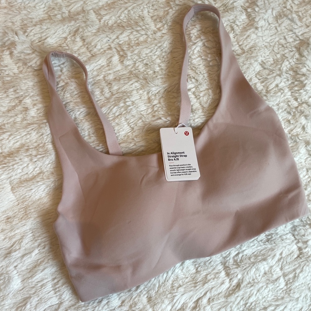 Brand New With Tags Lululemon in Alignment Straight Strap Bra Size 6